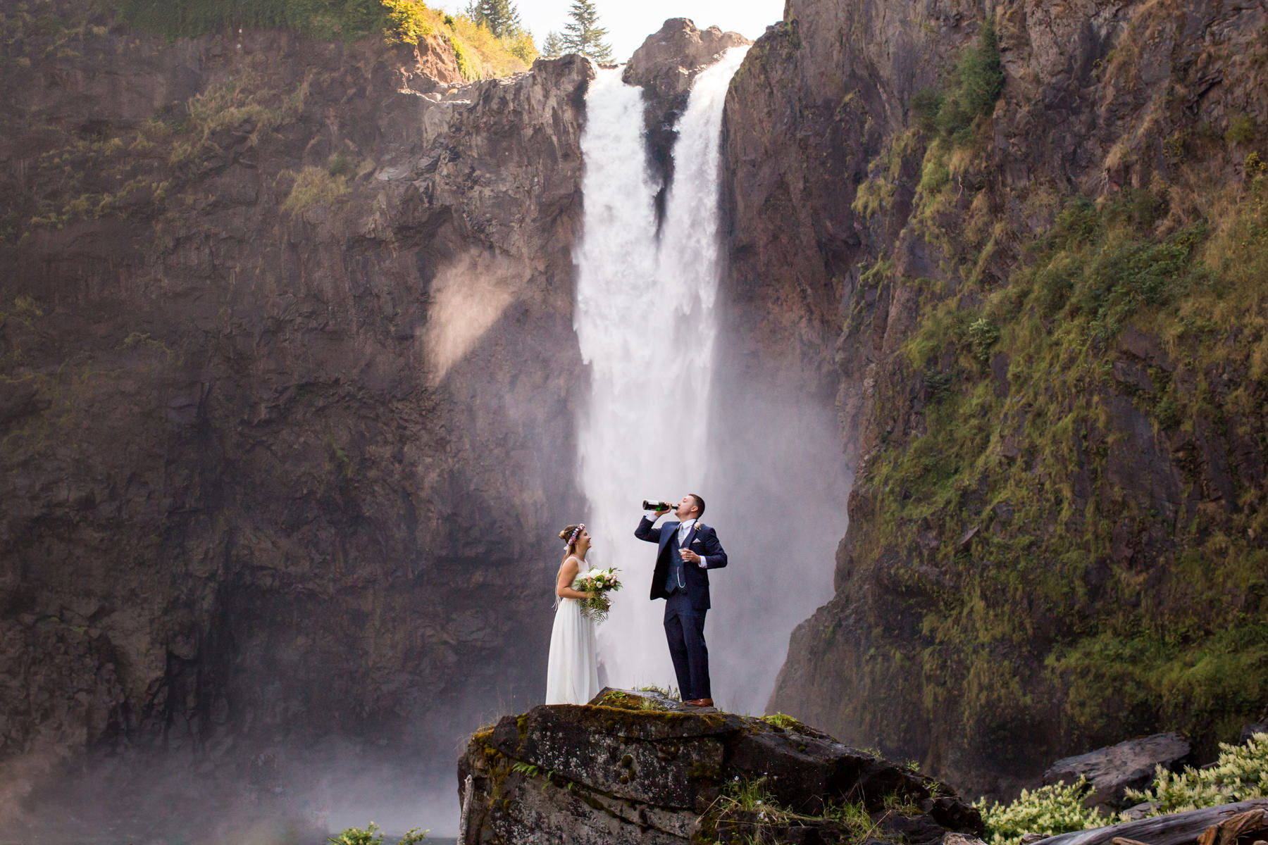 Snoqualmie Falls Wedding Photos